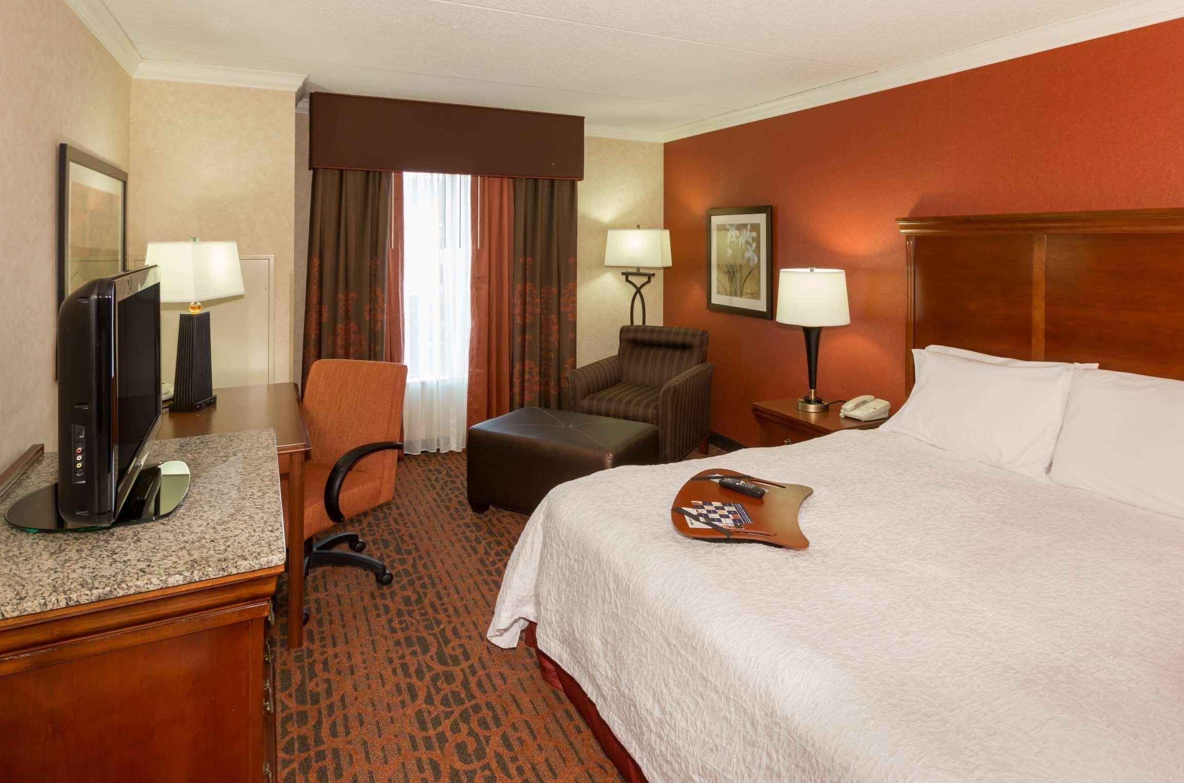 Hampton Inn & Suites Cleveland-Beachwood Extérieur photo