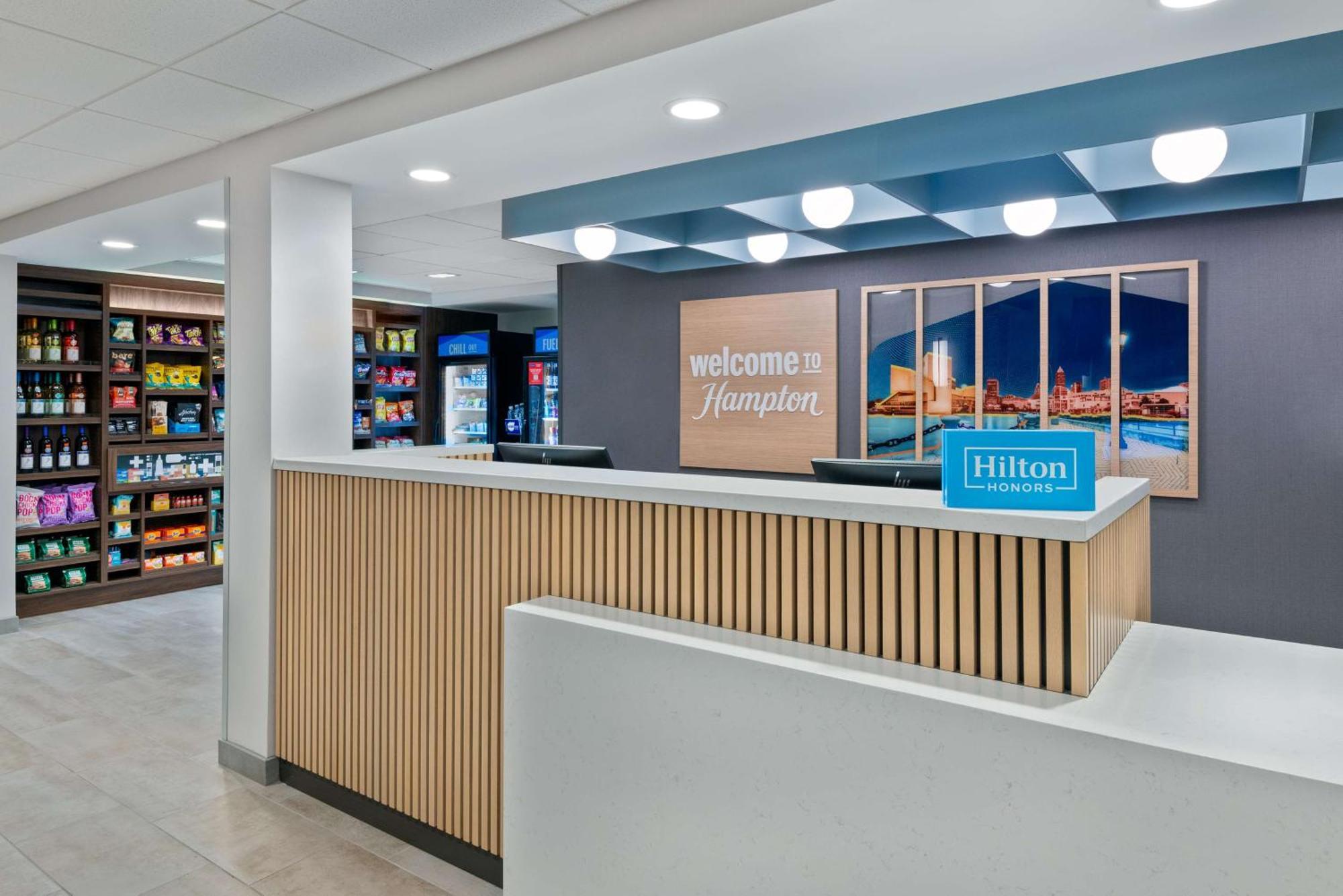 Hampton Inn & Suites Cleveland-Beachwood Extérieur photo