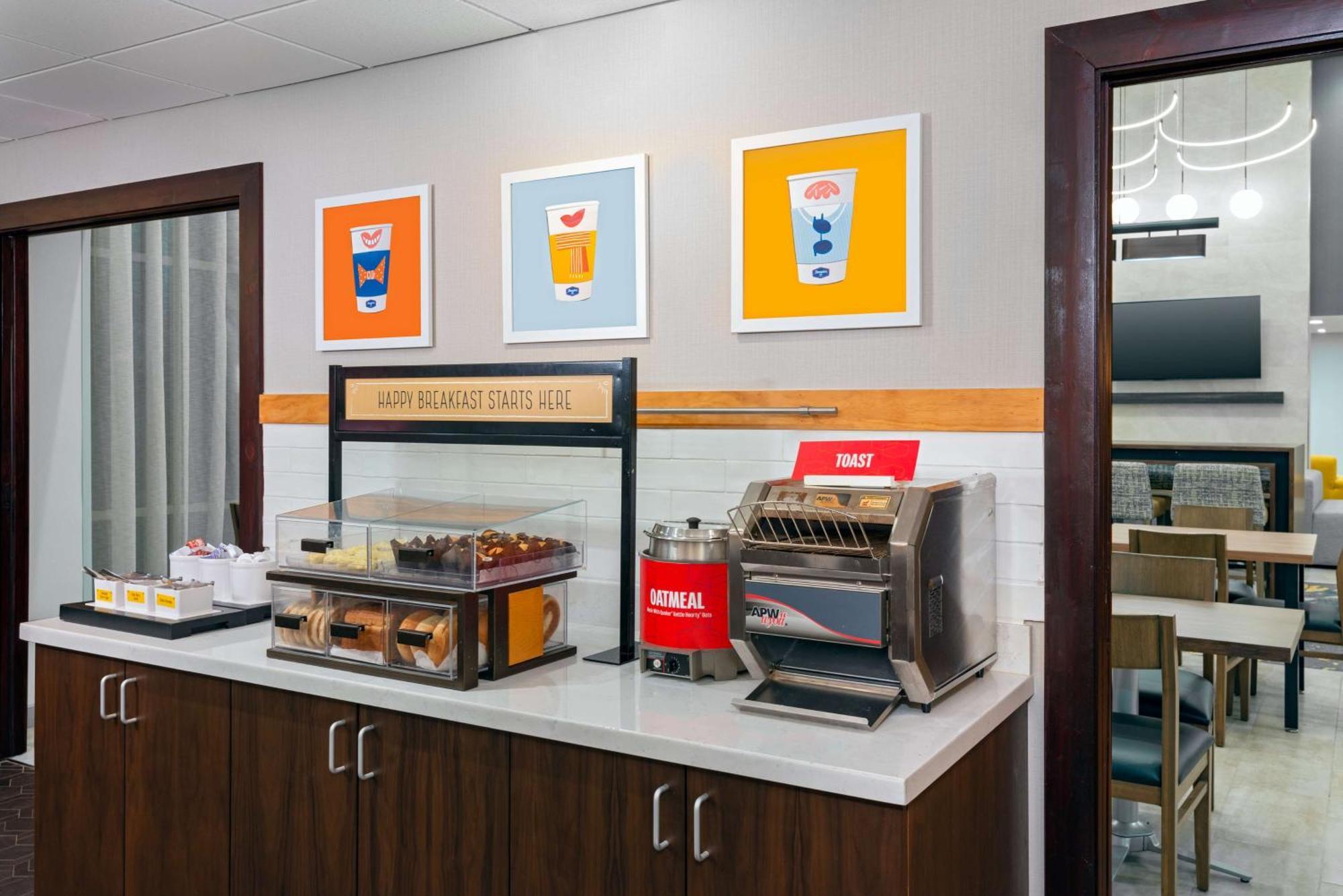 Hampton Inn & Suites Cleveland-Beachwood Extérieur photo